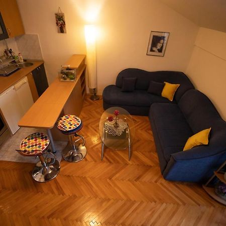 Cushy Apartment Close To City Centre ポドゴリツァ エクステリア 写真