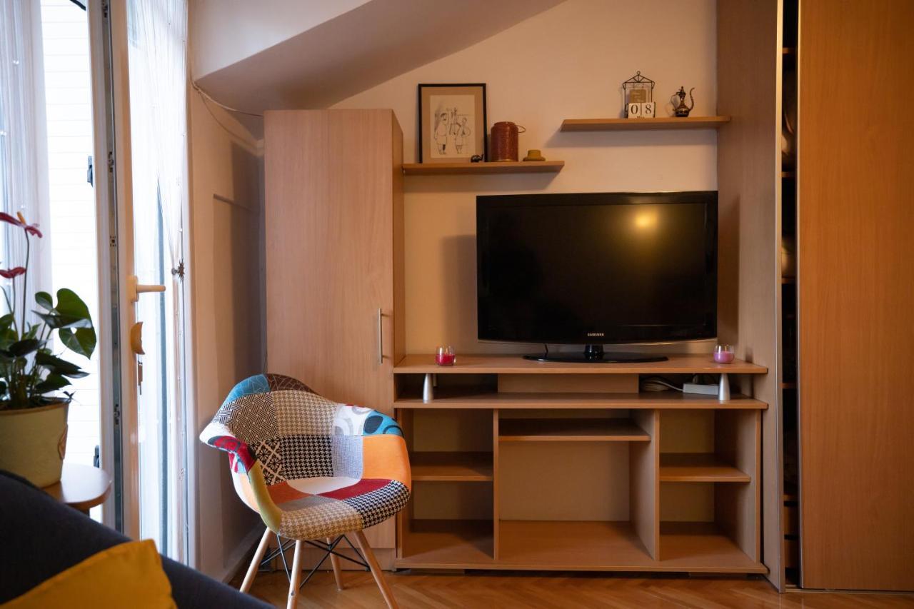 Cushy Apartment Close To City Centre ポドゴリツァ エクステリア 写真